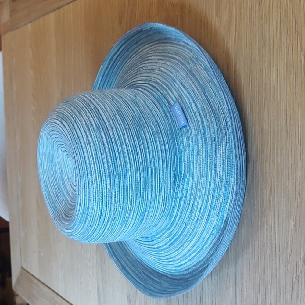 Wallaroo Hat Company | Sydney Sun Hat in Light Blue Never Worn - Picture 7 of 10